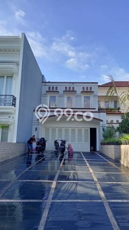 Jual Rumah Mewah Megah Dengan View Eksklusif di Sentul City, Bogor Jual Rumah Mewah Megah Dengan View Eksklusif di Sentul City, Bogor