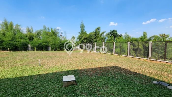 Rumah Mewah LB 420m2 Siap Pakai Desain Elegan di Sentul City, Bogor Rumah Mewah LB 420m2 Siap Pakai Desain Elegan di Sentul City, Bogor