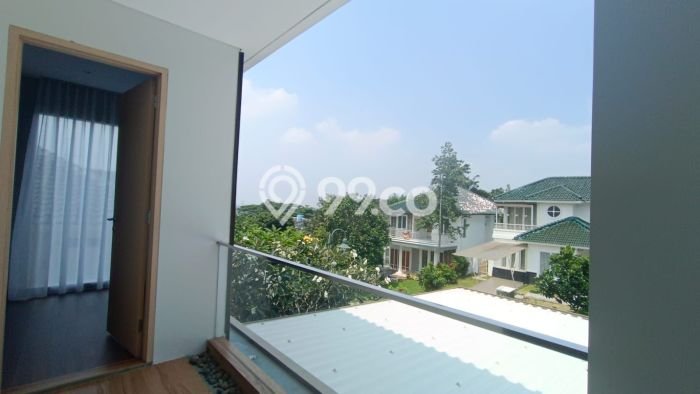 Rumah Elit Modern Tanpa Renovasi di Sentul City Bogor Rumah Elit Modern Tanpa Renovasi di Sentul City Bogor