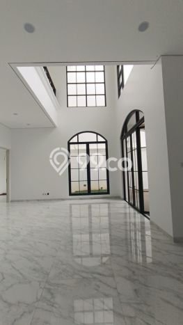 Rumah Luxury Modern Tanpa Renovasi di Sentul City Bogor Rumah Luxury Modern Tanpa Renovasi di Sentul City Bogor