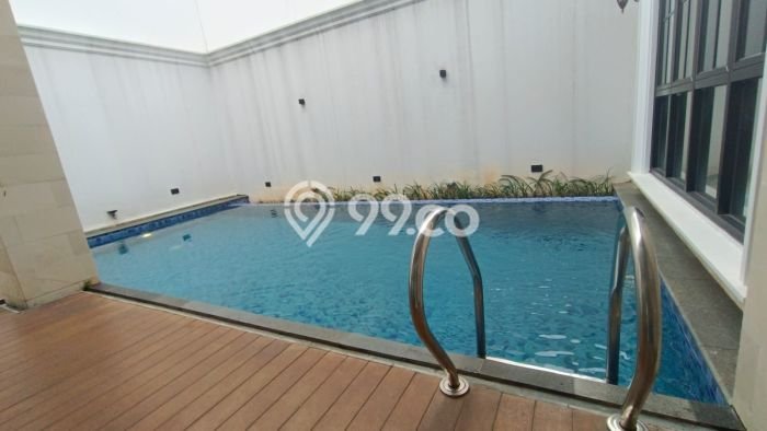 Rumah Luxury Modern Tanpa Renovasi di Sentul City Bogor Rumah Luxury Modern Tanpa Renovasi di Sentul City Bogor