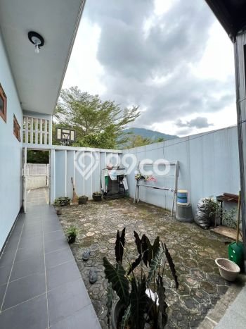 Rumah Luxury Modern Tanpa Renovasi di Sentul City Bogor Rumah Luxury Modern Tanpa Renovasi di Sentul City Bogor