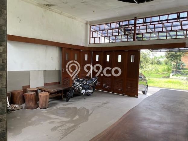 Jual Rumah Mewah Elegan Dengan View Cantik di Sentul City, Bogor Jual Rumah Mewah Elegan Dengan View Cantik di Sentul City, Bogor