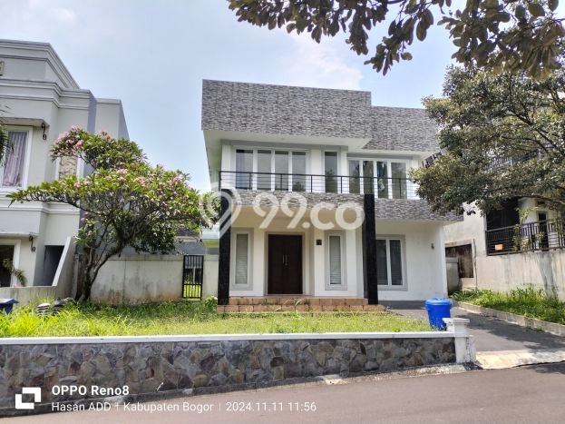 For Sale! Luxury House LT 323m2 Desain Modern di Sentul City For Sale! Luxury House LT 323m2 Desain Modern di Sentul City