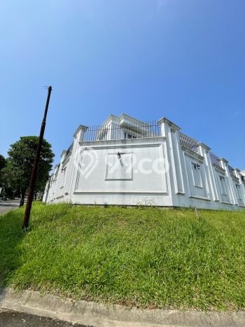 Hunian Mewah LB 1100m2 Siap Pakai Desain Elegan di Sentul City, Bogor Hunian Mewah LB 1100m2 Siap Pakai Desain Elegan di Sentul City, Bogor