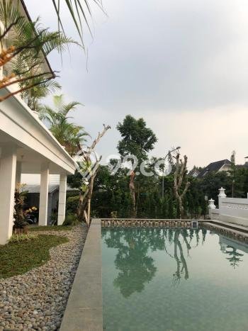 Ready to Use! Luxury House LT 334m2 Desain Elegan di Sentul City Ready to Use! Luxury House LT 334m2 Desain Elegan di Sentul City