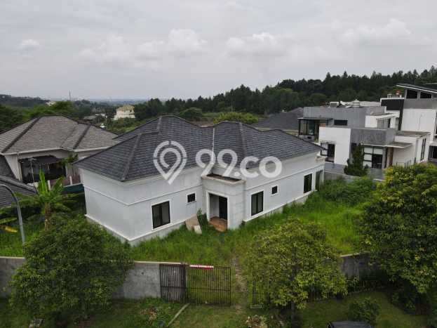Rumah Elit LB 200m2 Siap Pakai Desain Elegan di Sentul City, Bogor Rumah Elit LB 200m2 Siap Pakai Desain Elegan di Sentul City, Bogor