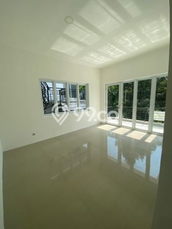 For Sale! Luxury House LT 323m2 Desain Modern di Sentul City For Sale! Luxury House LT 323m2 Desain Modern di Sentul City