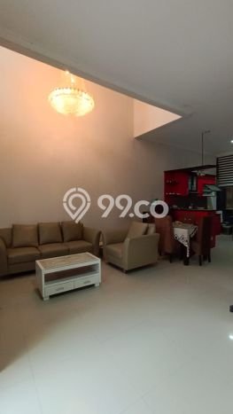 Disewakan! Rumah 3 Kamar Tidur &
2 Kamar Mandi di Sentul City, Bogor Disewakan! Rumah 3 Kamar Tidur &
2 Kamar Mandi di Sentul City, Bogor