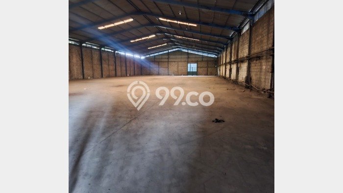 Gudang disewakan lokasi strategis Karawaci Tangerang 3300m2 Gudang disewakan lokasi strategis Karawaci Tangerang 3300m2