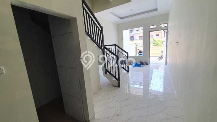 Rumah Modern Minimalis 3 Kamar Bisa Langsung Pindah di Kebon Jeruk Rumah Modern Minimalis 3 Kamar Bisa Langsung Pindah di Kebon Jeruk