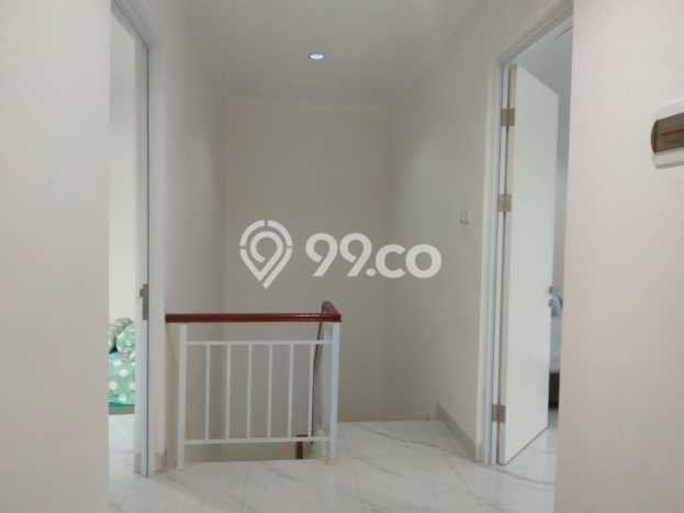 Rumah Elit Modern Tanpa Renovasi di Simongan Semarang Rumah Elit Modern Tanpa Renovasi di Simongan Semarang