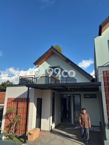 Rumah Modern Minimalis 3 KT Siap Huni di Pancoran Mas Rumah Modern Minimalis 3 KT Siap Huni di Pancoran Mas