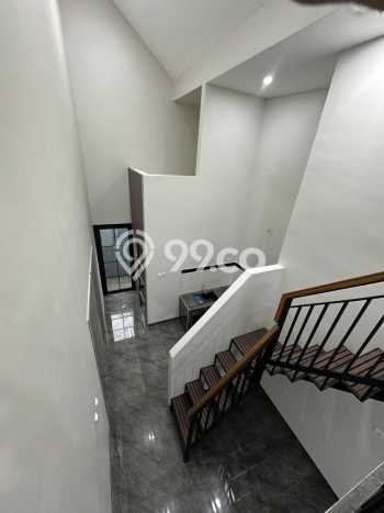 Rumah Strategis Minimalis Lb 73m2 di Sawangan, Depok Rumah Strategis Minimalis Lb 73m2 di Sawangan, Depok
