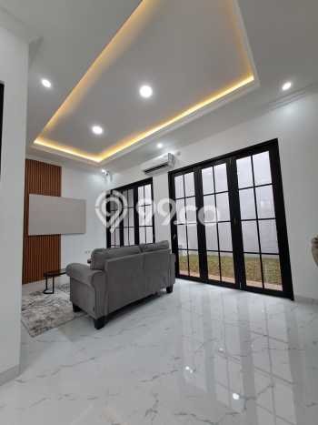 Dijual Hunian Rumah Terawat 3 Kamar di Ciganjur, Jakarta Selatan Dijual Hunian Rumah Terawat 3 Kamar di Ciganjur, Jakarta Selatan