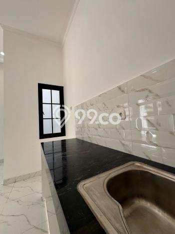 Dijual Hunian Rumah Nyaman 3 Kamar di Tanah Baru, Depok Dijual Hunian Rumah Nyaman 3 Kamar di Tanah Baru, Depok