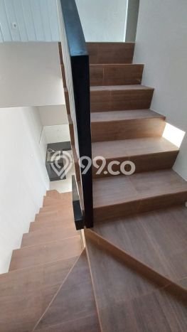 Rumah Minimalis 3 KT di Cibubur Jakarta Timur Unfurnished Rumah Minimalis 3 KT di Cibubur Jakarta Timur Unfurnished
