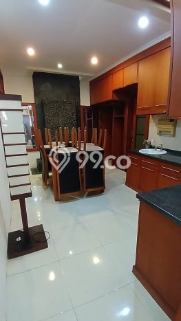 Rumah sewa siap huni 4 Kamar Tidur di Bintaro, Jakarta Selatan Rumah sewa siap huni 4 Kamar Tidur di Bintaro, Jakarta Selatan
