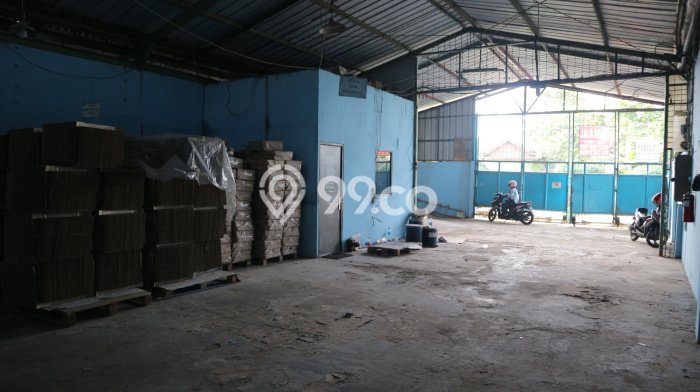 AREA TERSIBUK! Gudang di Balaraja, Luas 468m2m², Nilai Tinggi AREA TERSIBUK! Gudang di Balaraja, Luas 468m2m², Nilai Tinggi