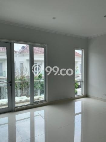 Rumah Elit Modern Tanpa Renovasi di Gading Serpong Tangerang Rumah Elit Modern Tanpa Renovasi di Gading Serpong Tangerang