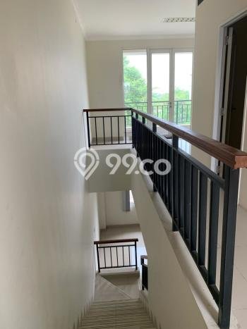 LOKASI PREMIUM! Ruko Kawasan , Luas 151m2m², Area Komersial LOKASI PREMIUM! Ruko Kawasan , Luas 151m2m², Area Komersial