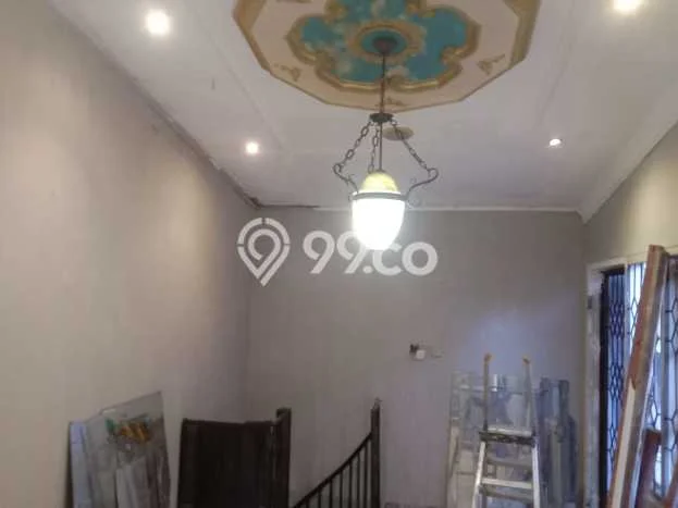SPECIAL PRICE! Rumah di , 1 KM, Akses Mudah Pusat Kota, Luas 90m2m² Bangunan 125m2m² SPECIAL PRICE! Rumah di , 1 KM, Akses Mudah Pusat Kota, Luas 90m2m² Bangunan 125m2m²