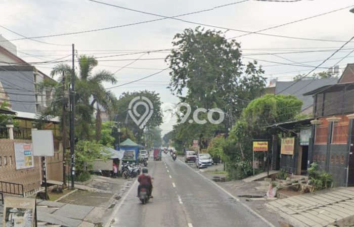Ready to Use! Luxury House LT 200m2 Desain Elegan di Bojong Indah Ready to Use! Luxury House LT 200m2 Desain Elegan di Bojong Indah