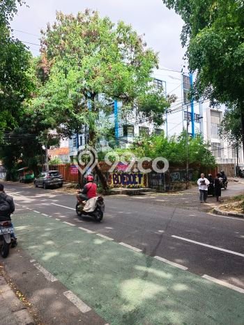 Ruko Dijual di Jakarta Selatan LT 91m2 & LB 219m2 Lokasi Terbaik! Ruko Dijual di Jakarta Selatan LT 91m2 & LB 219m2 Lokasi Terbaik!