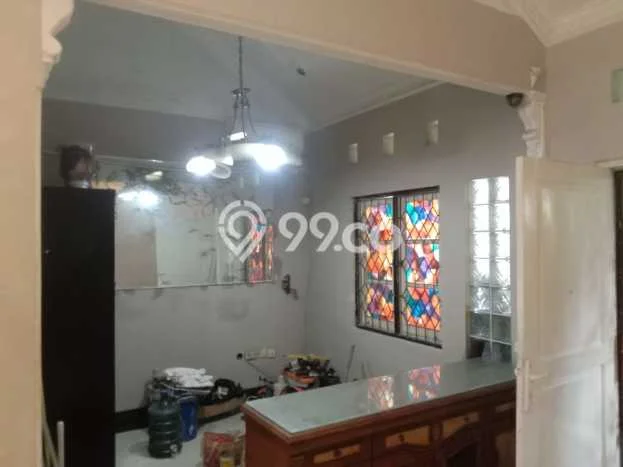 SPECIAL PRICE! Rumah di , 1 KM, Akses Mudah Pusat Kota, Luas 90m2m² Bangunan 125m2m² SPECIAL PRICE! Rumah di , 1 KM, Akses Mudah Pusat Kota, Luas 90m2m² Bangunan 125m2m²