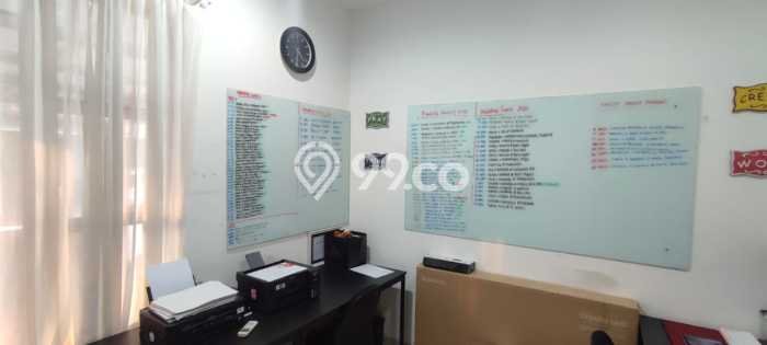 Rumah Elit Modern Siap Huni di Green Lake City Jakarta Barat Rumah Elit Modern Siap Huni di Green Lake City Jakarta Barat