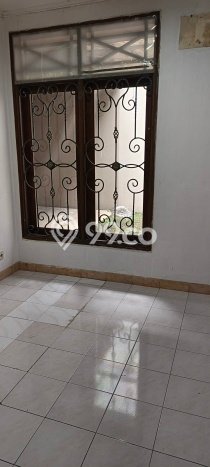 Jarang Ada! Rumah Kontrakan 2 Kamar Bagus Siap Huni Metland Puri Jarang Ada! Rumah Kontrakan 2 Kamar Bagus Siap Huni Metland Puri
