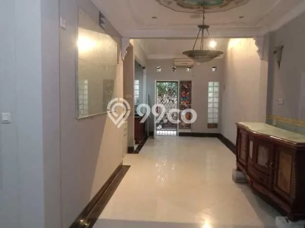 SPECIAL PRICE! Rumah di , 1 KM, Akses Mudah Pusat Kota, Luas 90m2m² Bangunan 125m2m² SPECIAL PRICE! Rumah di , 1 KM, Akses Mudah Pusat Kota, Luas 90m2m² Bangunan 125m2m²