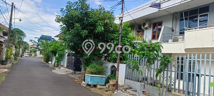 Rumah Mewah LB 300m2 Siap Huni Desain Elegan di Green Ville, Jakarta Barat Rumah Mewah LB 300m2 Siap Huni Desain Elegan di Green Ville, Jakarta Barat