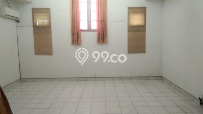 Jual Rumah Luas Megah Dengan View Eksklusif di Puri Indah, Jakarta Barat Jual Rumah Luas Megah Dengan View Eksklusif di Puri Indah, Jakarta Barat