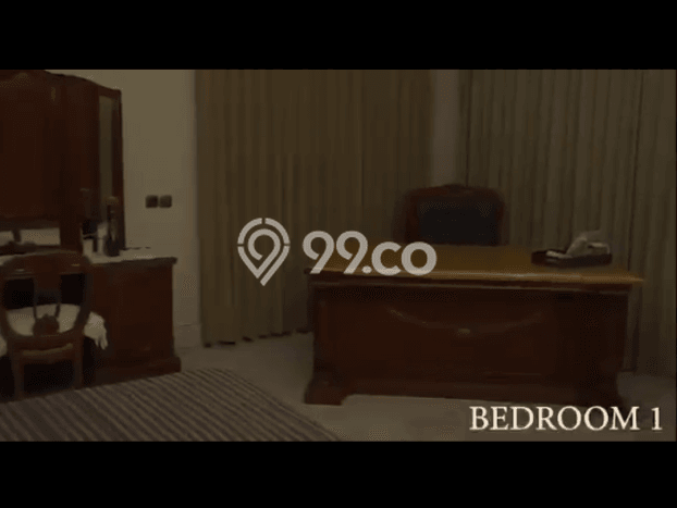 Rumah Elit LB 510m2 Siap Pakai Desain Elegan di Dago, Bandung Rumah Elit LB 510m2 Siap Pakai Desain Elegan di Dago, Bandung