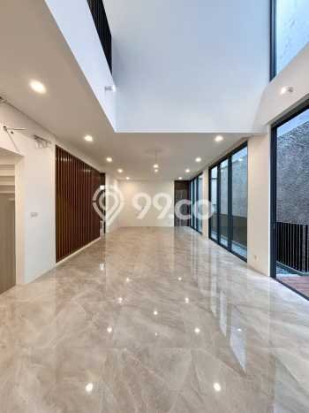 For Sale! Premium House LT 187m2 Desain Modern di Lebak Bulus For Sale! Premium House LT 187m2 Desain Modern di Lebak Bulus