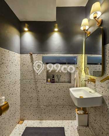 Hunian Elit LB 300m2 Siap Huni Desain Elegan di Bintaro, Jakarta Selatan Hunian Elit LB 300m2 Siap Huni Desain Elegan di Bintaro, Jakarta Selatan