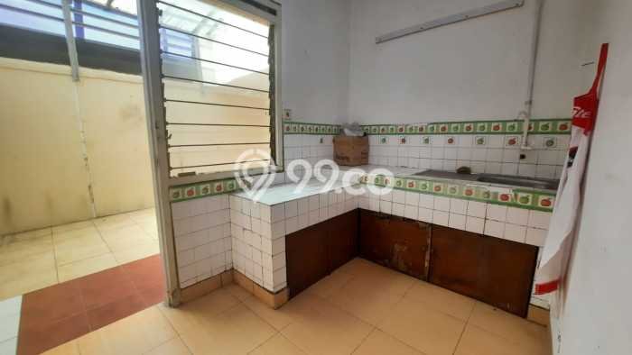 Rumah Elit Modern Tanpa Renovasi di Buah Batu Bandung Rumah Elit Modern Tanpa Renovasi di Buah Batu Bandung