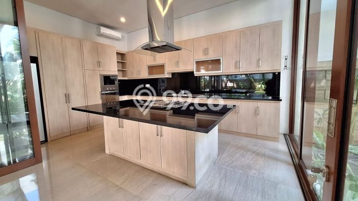 Rumah Elit LB 475m2 Siap Pakai Desain Elegan di Cipete, Jakarta Selatan Rumah Elit LB 475m2 Siap Pakai Desain Elegan di Cipete, Jakarta Selatan