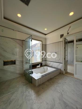 Hunian Elit LB 760m2 Siap Pakai Desain Elegan di Kemang, Jakarta Selatan Hunian Elit LB 760m2 Siap Pakai Desain Elegan di Kemang, Jakarta Selatan
