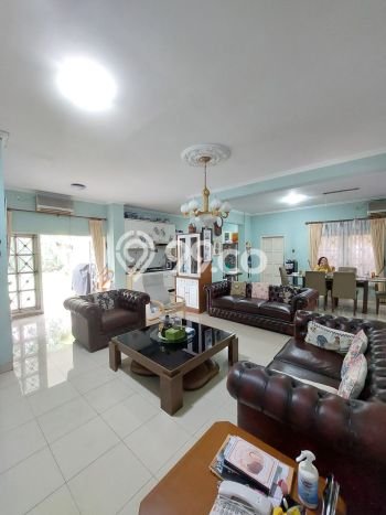 Hunian Mewah Siap Huni LT 1080m2 di Cilandak, Jakarta Selatan Hunian Mewah Siap Huni LT 1080m2 di Cilandak, Jakarta Selatan