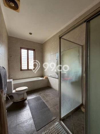 Dijual Rumah Premium dengan Fasilitas Sekitar Komplit di Cilandak, Jakarta Selatan Dijual Rumah Premium dengan Fasilitas Sekitar Komplit di Cilandak, Jakarta Selatan