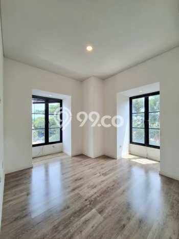 Dijual Rumah Luas Elegan Dengan View Cantik di Kemang, Jakarta Selatan Dijual Rumah Luas Elegan Dengan View Cantik di Kemang, Jakarta Selatan