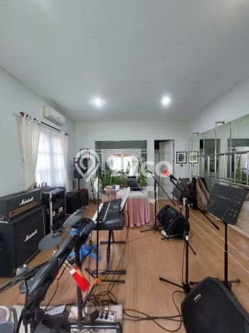 Hunian Mewah Siap Huni LT 1080m2 di Cilandak, Jakarta Selatan Hunian Mewah Siap Huni LT 1080m2 di Cilandak, Jakarta Selatan