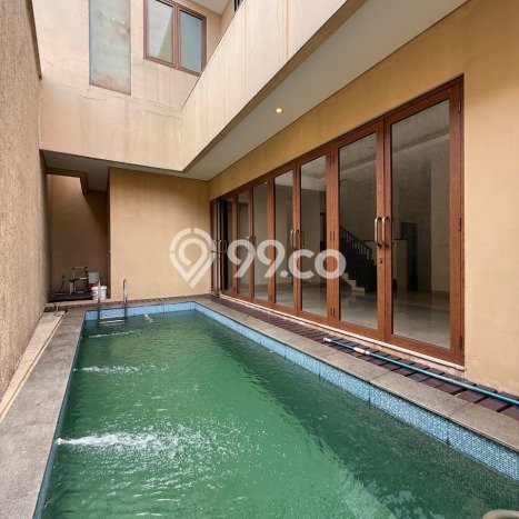 For Sale! Luxury House LT 260m2 Desain Elegan di Kemang For Sale! Luxury House LT 260m2 Desain Elegan di Kemang