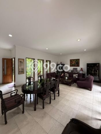 Dijual Rumah Premium dengan Fasilitas Sekitar Komplit di Cilandak, Jakarta Selatan Dijual Rumah Premium dengan Fasilitas Sekitar Komplit di Cilandak, Jakarta Selatan
