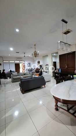 Dijual Rumah Elit Exclusive di Cilandak, Jakarta Selatan Dijual Rumah Elit Exclusive di Cilandak, Jakarta Selatan