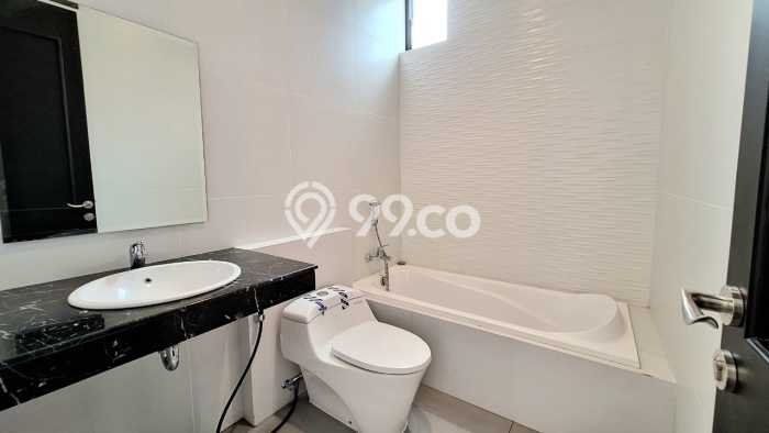 Dijual Rumah Premium dengan Fasilitas Sekitar Lengkap di Cilandak, Jakarta Selatan Dijual Rumah Premium dengan Fasilitas Sekitar Lengkap di Cilandak, Jakarta Selatan