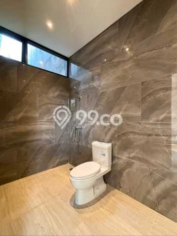 For Sale! Premium House LT 187m2 Desain Modern di Lebak Bulus For Sale! Premium House LT 187m2 Desain Modern di Lebak Bulus
