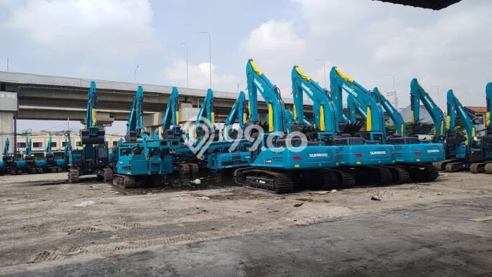 Lahan Strategis di Cakung Dijual dengan Luas 9460m2 Lahan Strategis di Cakung Dijual dengan Luas 9460m2